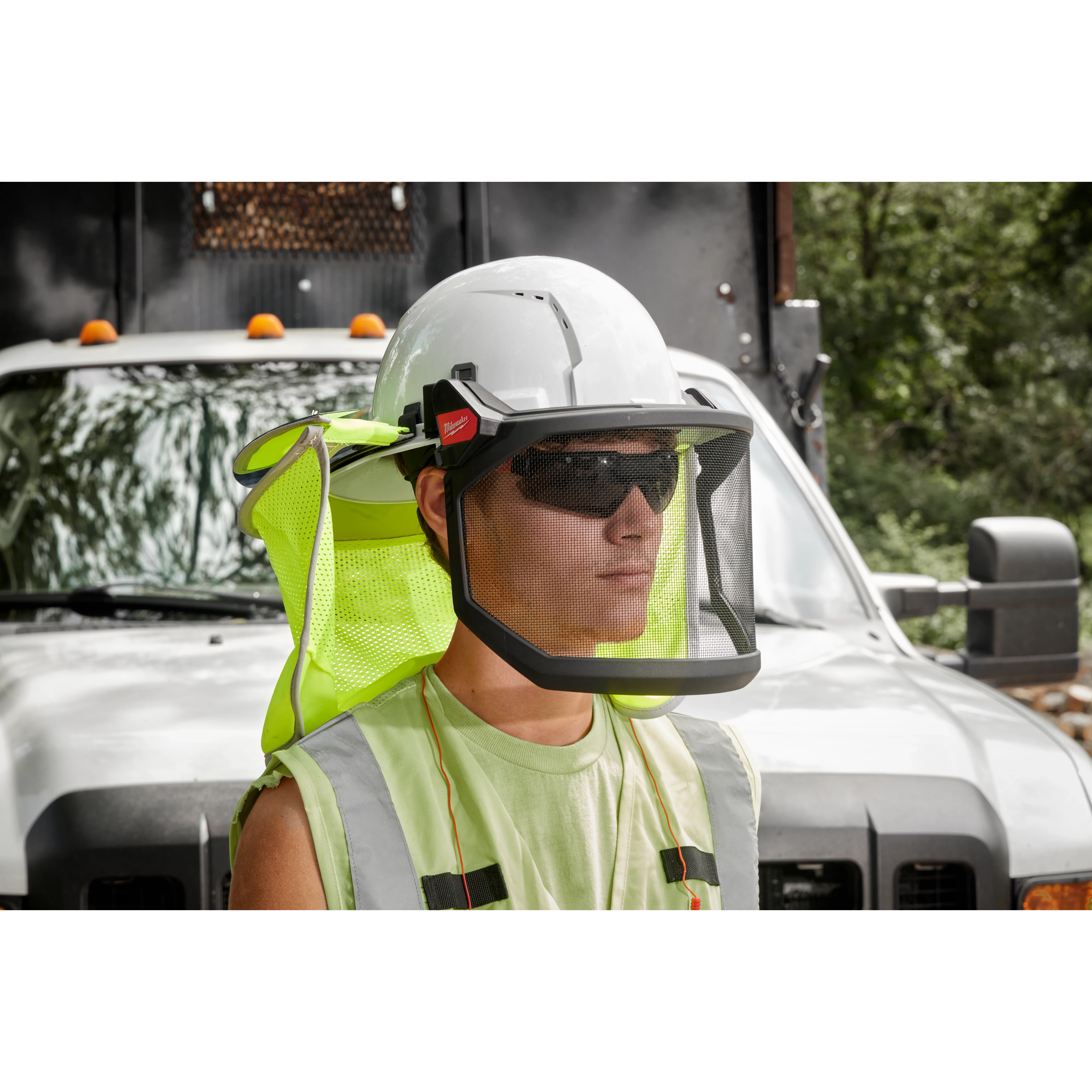 Worker wearing the BOLT Full Face Shield Metal Mesh for extra protection