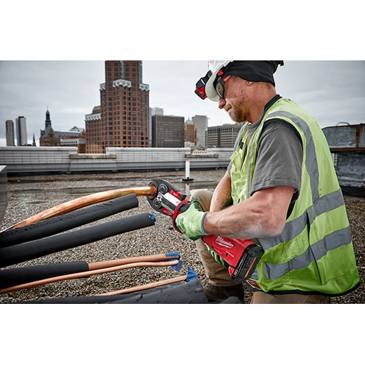 Image of the Milwaukee RLS ACR Press Jaws being used by a worker on copper pipe