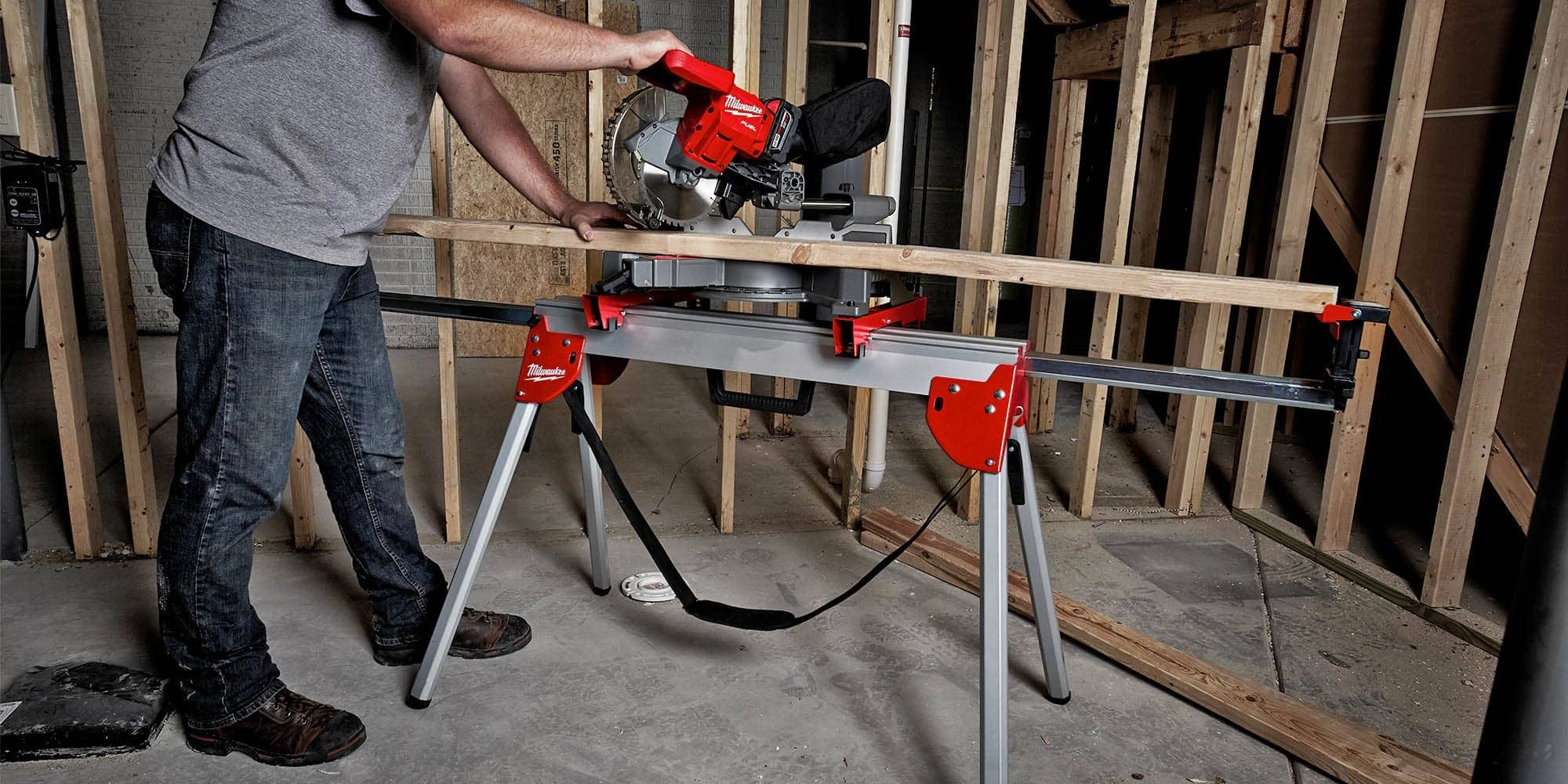 M18 FUEL and Corded Dual Bevel Sliding Miter Saws Milwaukee Tool