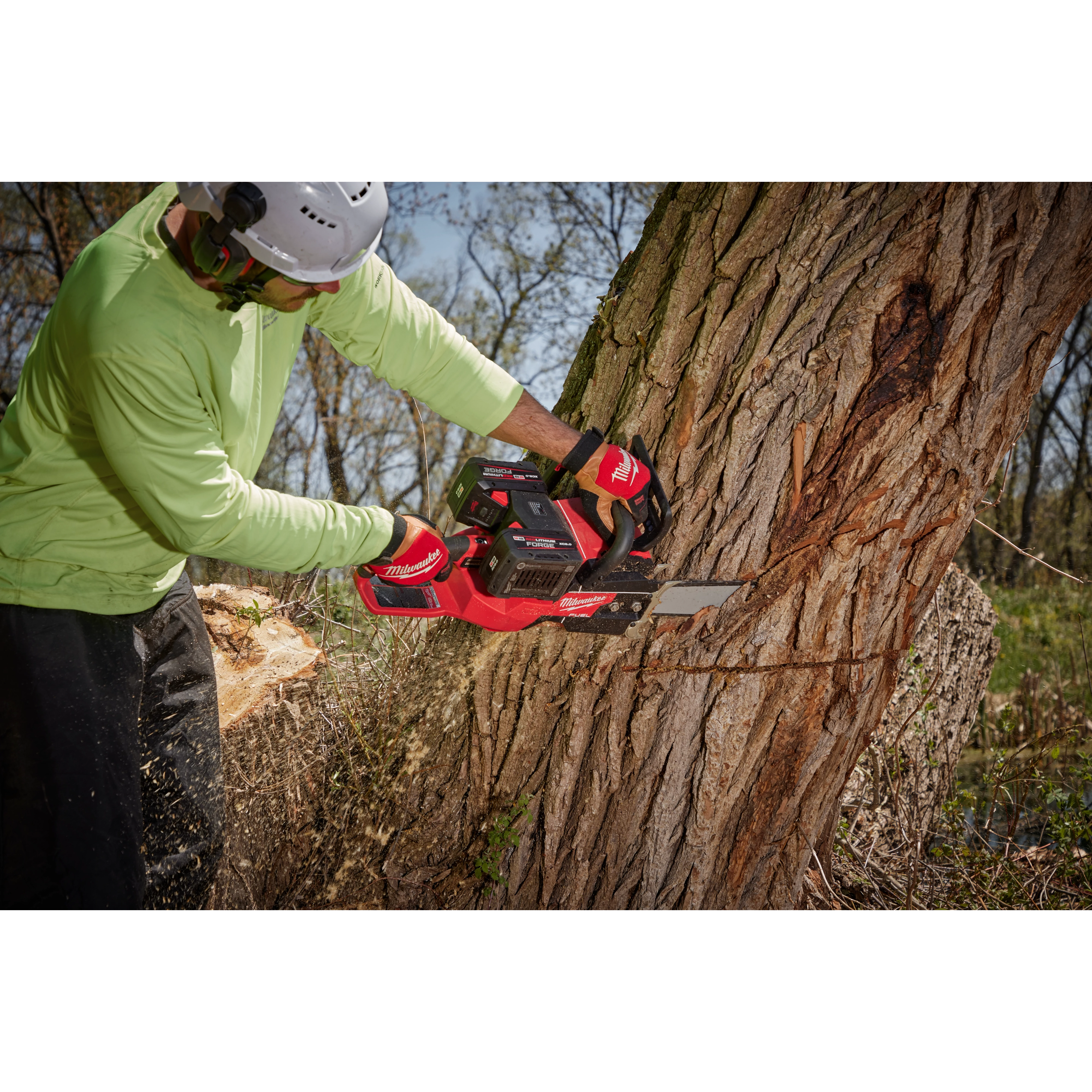 M18 FUEL™ 20" Dual Battery Chainsaw