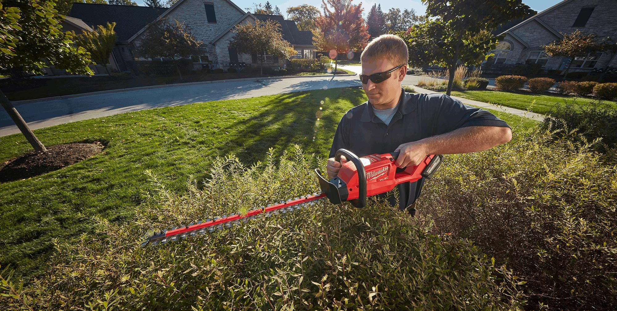 Milwaukee m18 fuel hedge trimmer sale