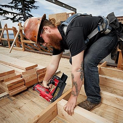 Milwaukee m18 fuel degree framing nailer stores sale