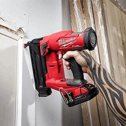 Milwaukee tools brad discount nailer