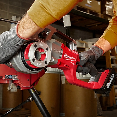 Milwaukee m18 fuel on sale pipe threader